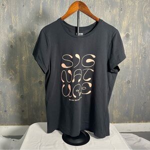 Signature by Levi Strauss Black Tee with Pink Print